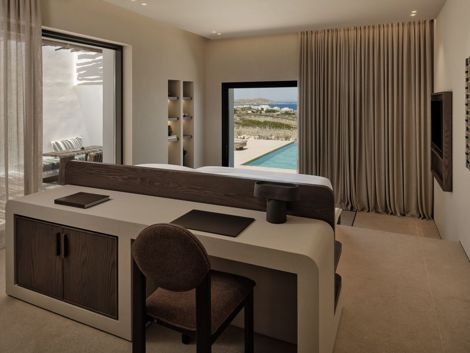 oroseagrand-terrace-suite.jpg