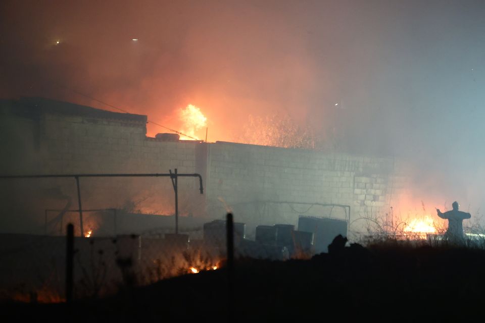 [388192] ΠΥΡΚΑΓΙΑ ΣΕ ΑΓΡΟΤΟΔΑΣΙΚΗ ΕΚΤΑΣΗ ΣΤΟ ΩΡΑΙΟΚΑΣΤΡΟ ΘΕΣΣΑΛΟΝΙΚΗΣ (ΡΑΦΑΗΛ ΓΕΩΡΓΙΑΔΗΣ /EUROKINISSI)