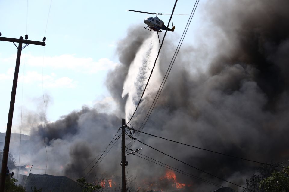 pyrkagia, oraiokastro, fotia, elikoptero, aeroskafos