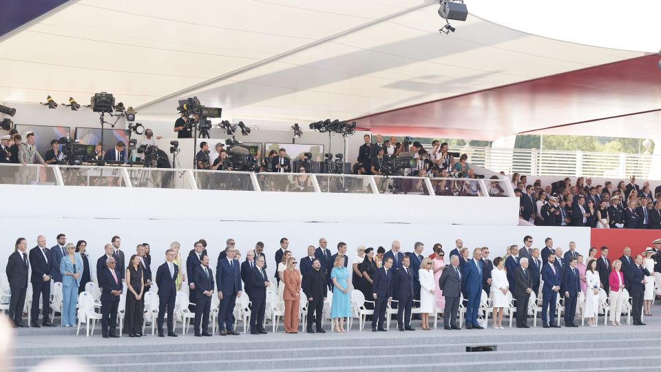 mitsotakis, mhtsotakhs, parisi