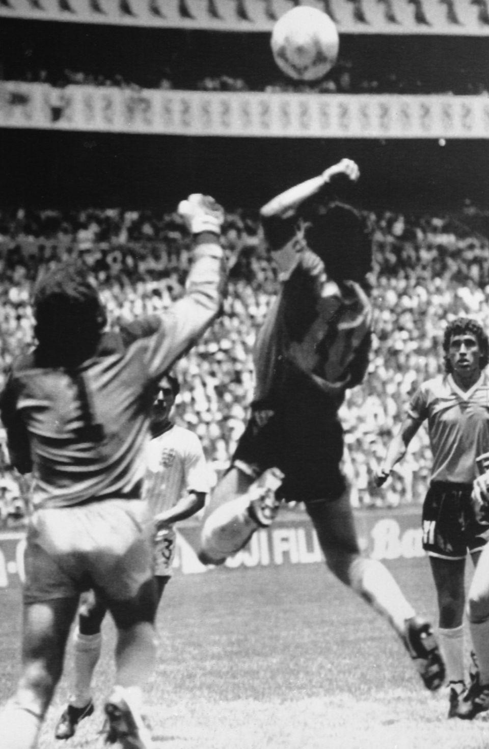 Diego Maradona,Peter Shilton,Jorge Valdano