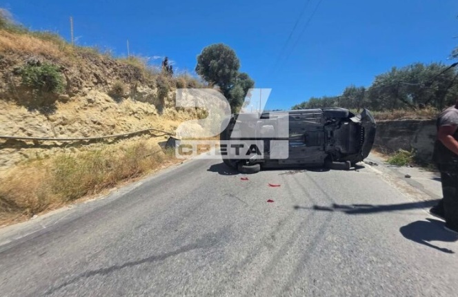 Ηράκλειο Κρήτης: Στη ΜΕΘ νεαρή που παρασύρθηκε από αυτοκίνητο το οποίο ανατράπηκε