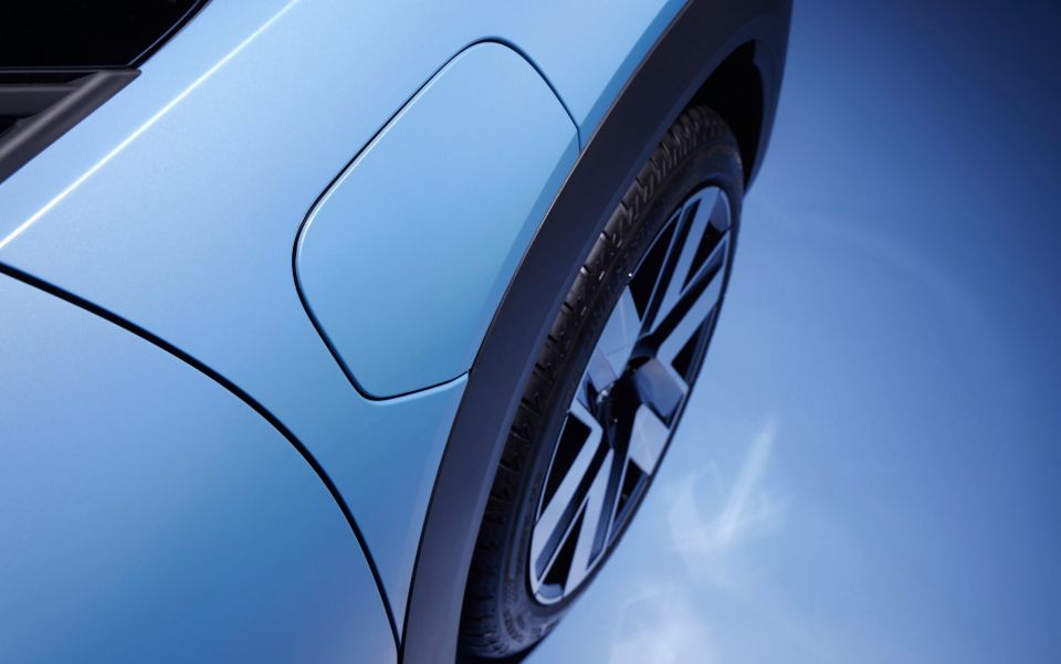 The all-new electric ID. Cross