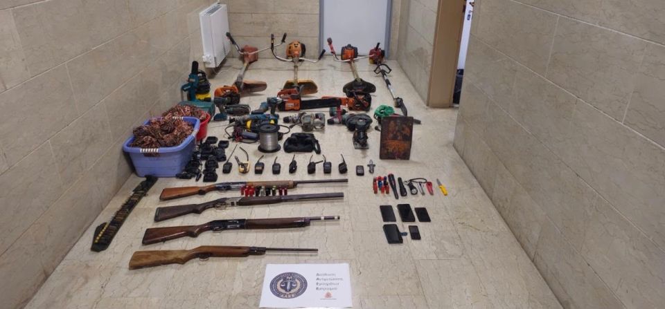 ΤΡΕΙΣ ΣΥΛΛΗΨΕΙΣ ΓΙΑ ΥΠΟΘΕΣΗ ΚΑΤ ΕΞΑΚΟΛΟΥΘΗΣΗ ΕΜΠΡΗΣΜΩΝ ΑΠΟ ΠΡΟΘΕΣΗ ΣΤΗ ΜΕΤΑΜΟΡΦΩΣΗ ΜΕΣΣΗΝΙΑΣ (ΓΡ.ΤΠ.ΠΥΡΣ/EUROKINISSI)