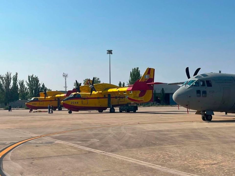 canadair ispania ΕΛΛΗΝΙΚΑ ΚΑΝΑΝΤΕΡ ΙΣΠΑΝΙΑ