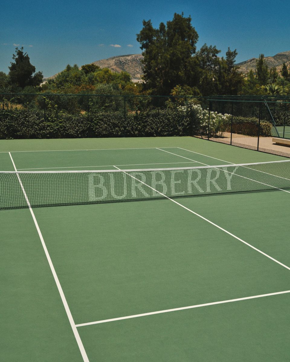 burberry-x-oneandonly-aesthesis-takeover2.jpg