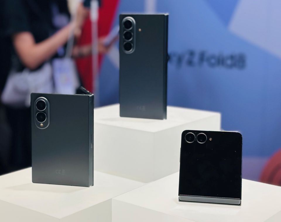samsung2.jpg