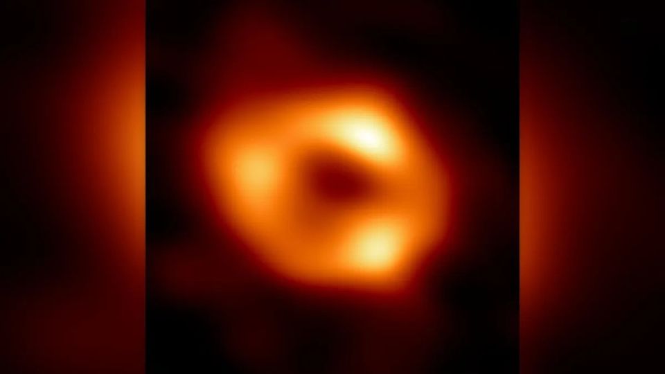 black-hole-2.jpg