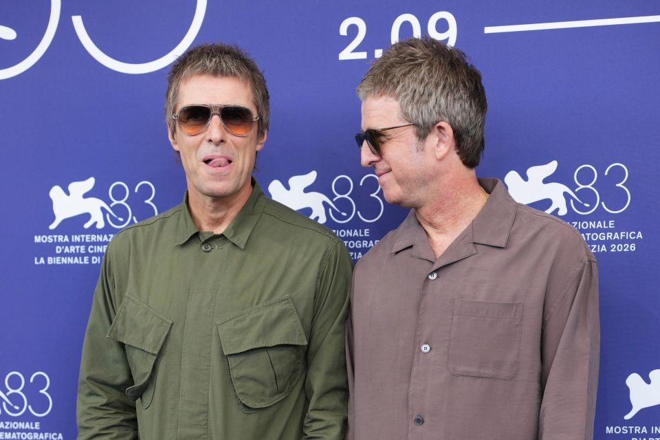 Liam Gallagher,Noel Gallagher
