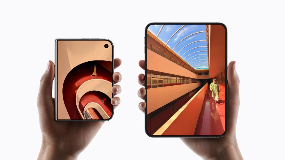 apple-iphone-duo-display-sizes-260909.jpg