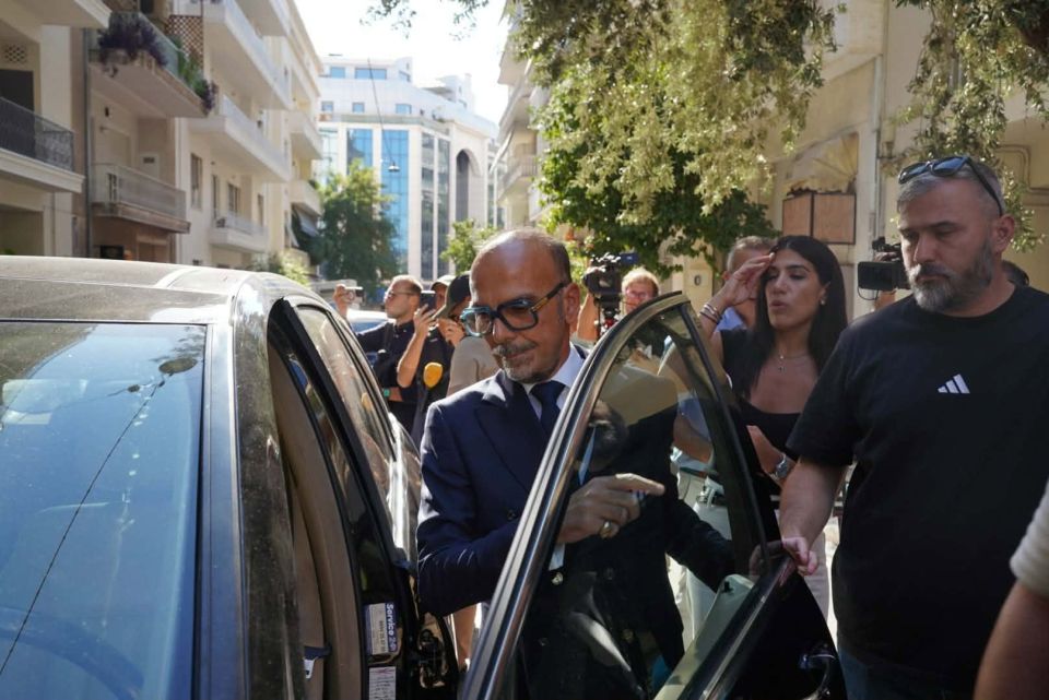 mazonakis giatros kliniki μαζωνακης γιατρος