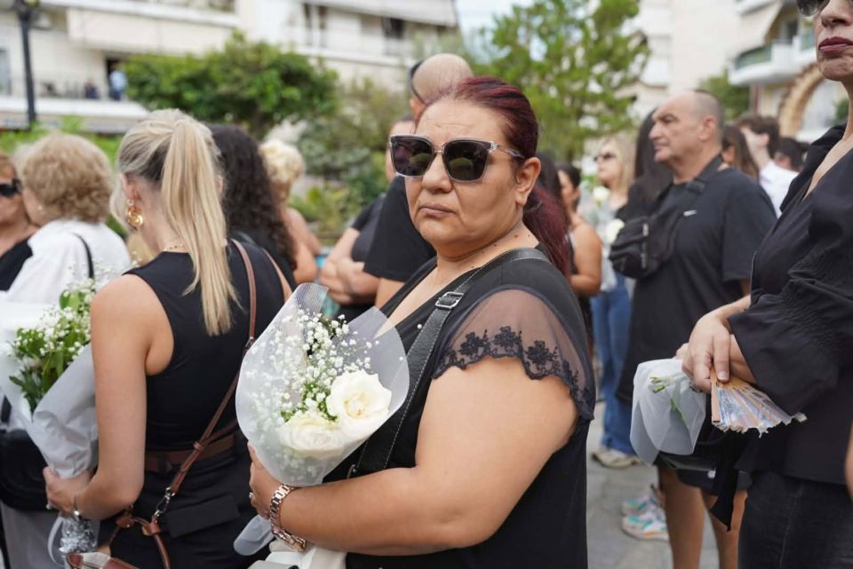 ΜΑΖΩΝΑΚΗΣ