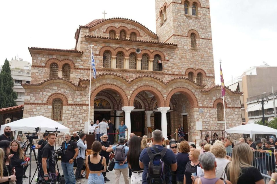 ΜΑΖΩΝΑΚΗΣ