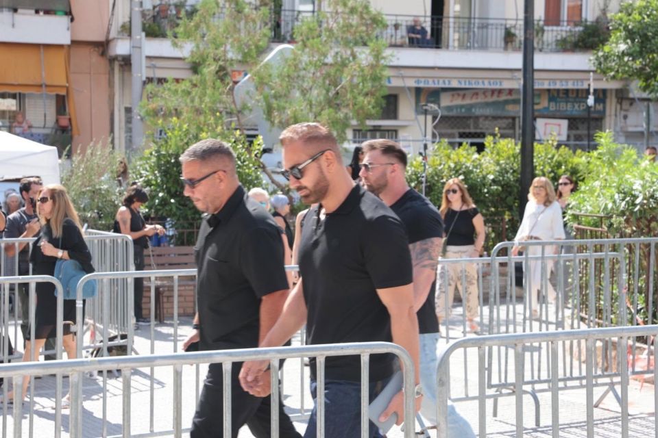 mazonakis