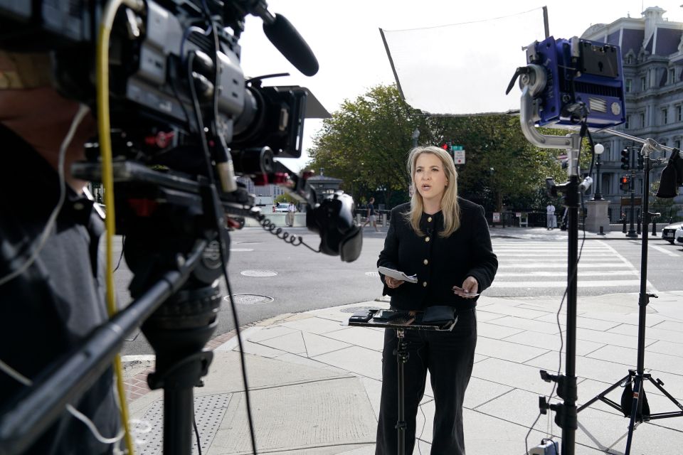 CNN, Betsy Klein