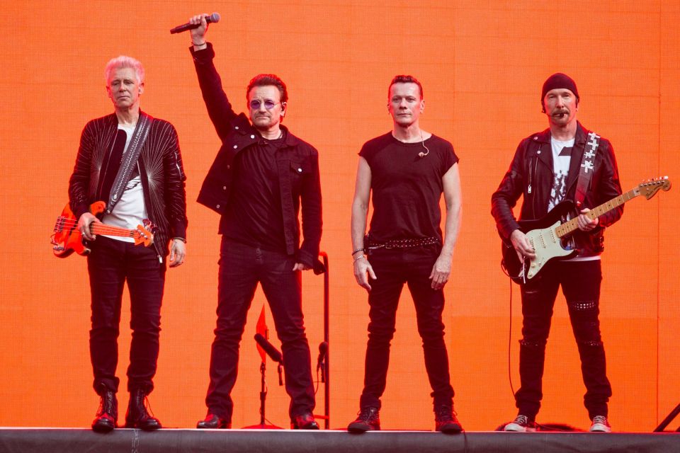 U2,Bono,The Edge,Adam Clayton,Larry Mullan Jnr