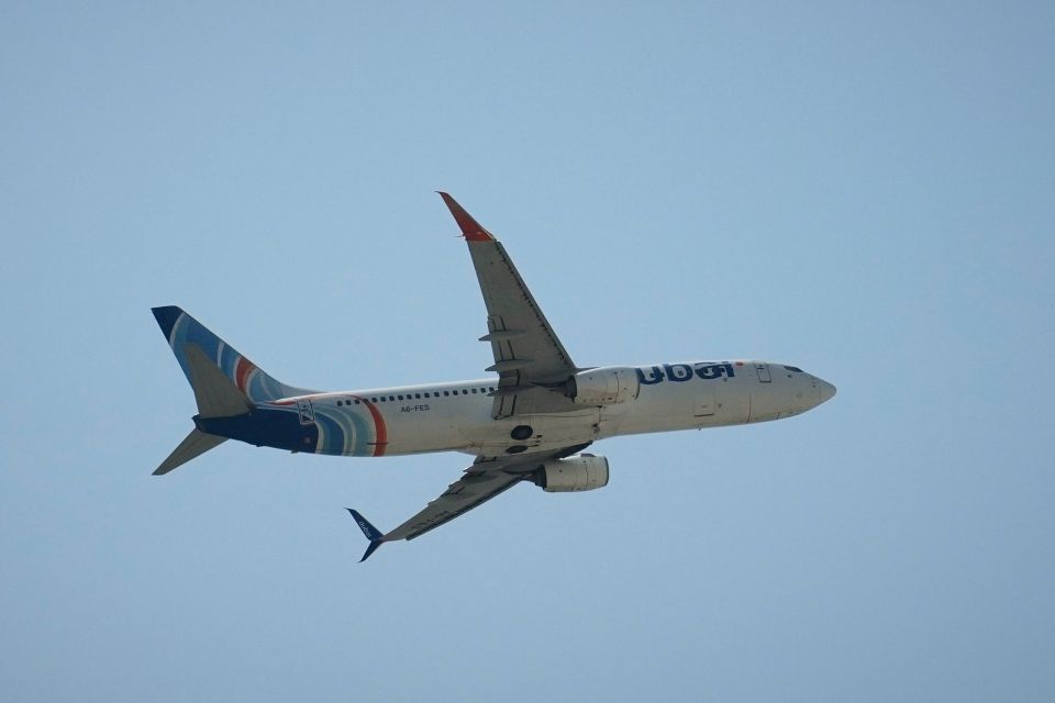 Mideast Emergency Landing