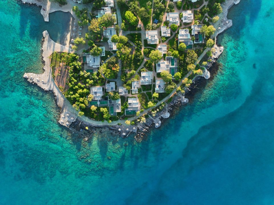 icurrencyi-minos-beach-art-hotel-iiiiiiiiii-iii-iiioiii-iii-virtuosophoto-1.jpg