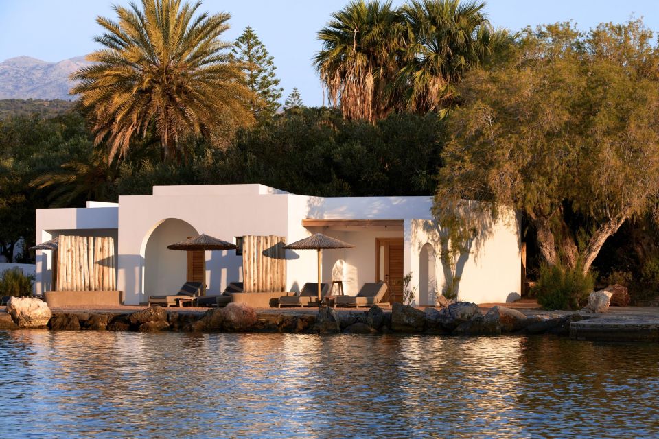 icurrencyi-minos-beach-art-hotel-iiiiiiiiii-iii-iiioiii-iii-virtuosophoto-3.jpg