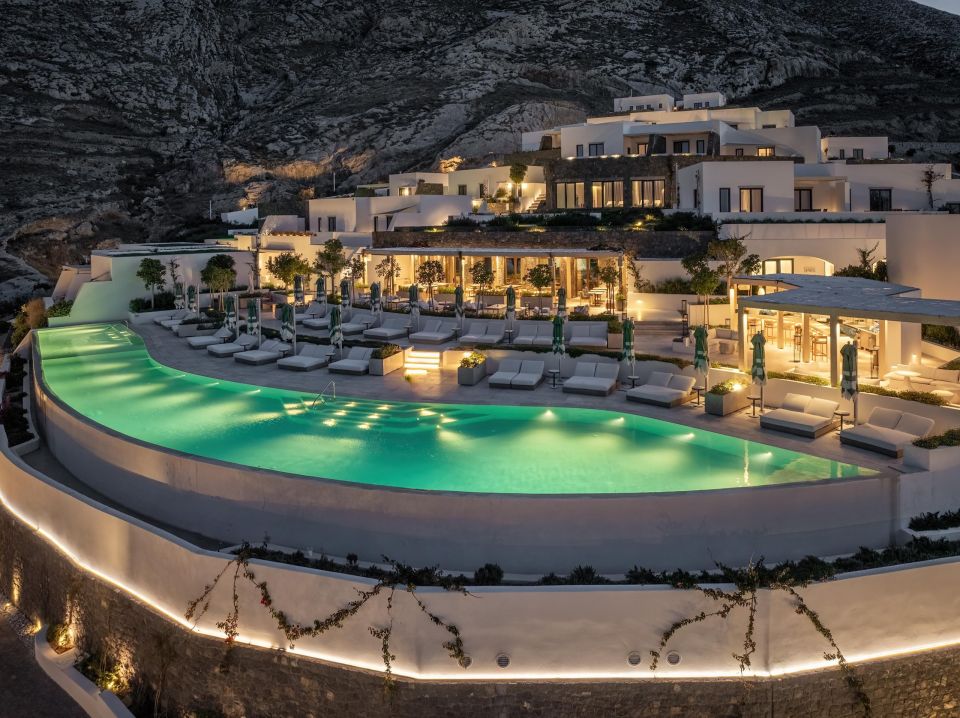sandblu-santorini02.jpg