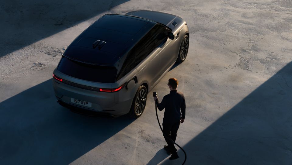 range-rover-sport-electric-5.jpg