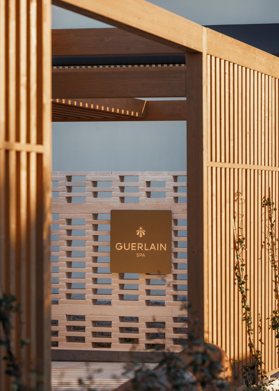 oneandonlyaesthesisp3wellnessspaguerlinentrance-3276master.jpg