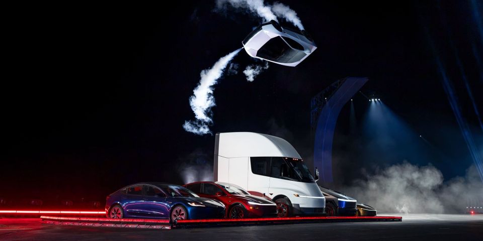 tesla-roadster-greece-5.jpg