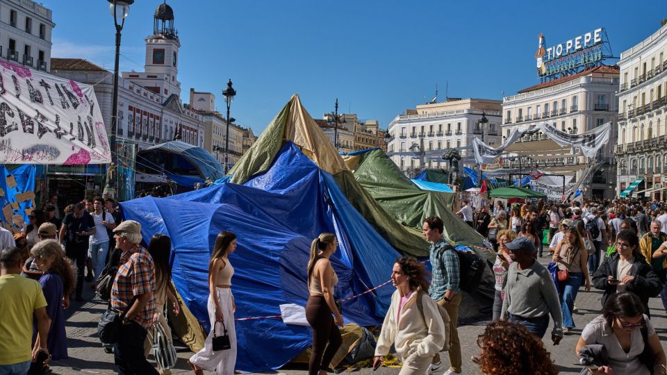 Spain Housing, ispania, stegasi, tents