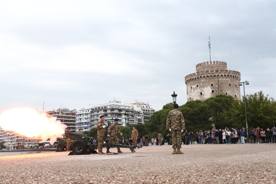 eortasmoi thessaloniki agioy dimitrioy leykos pyrgos