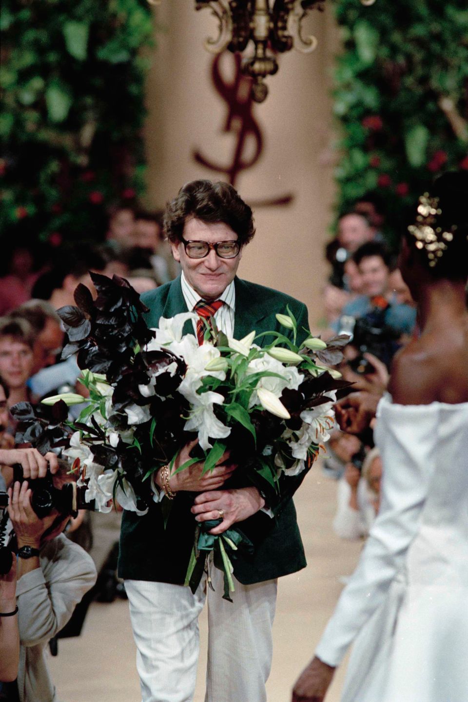 Watchf Associated Press International News France APHS50199 SAINT LAURENT FALL SHOW 1988