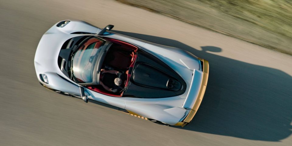 aston-martin-valhalla-spider10.jpg