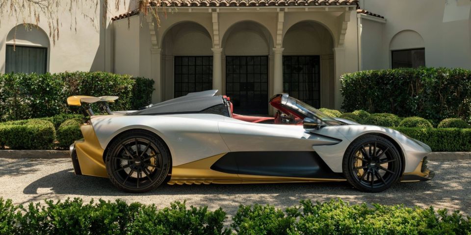 aston-martin-valhalla-spider11.jpg