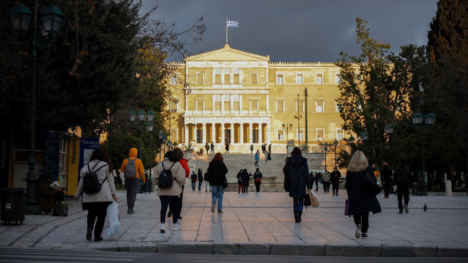 Κυβερνητικές παρεμβάσεις και προτάσεις Μητσοτάκη προς την Ε.Ε. για «φρένο» στην ενεργειακή κρίση