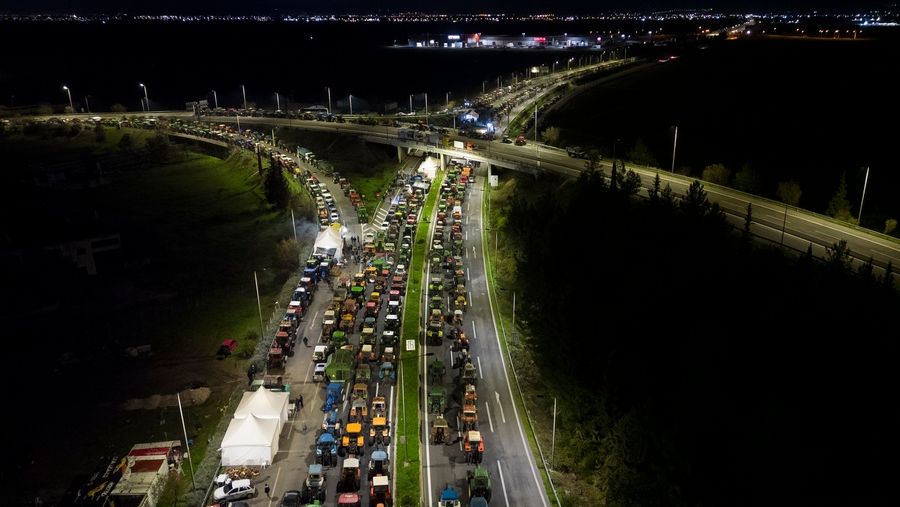 Αγρότες: Αυτά είναι όλα τα αιτήματα - Κατώτερες εγγυημένες τιμές, ρεύμα στα 7 λεπτά η κιλοβατώρα