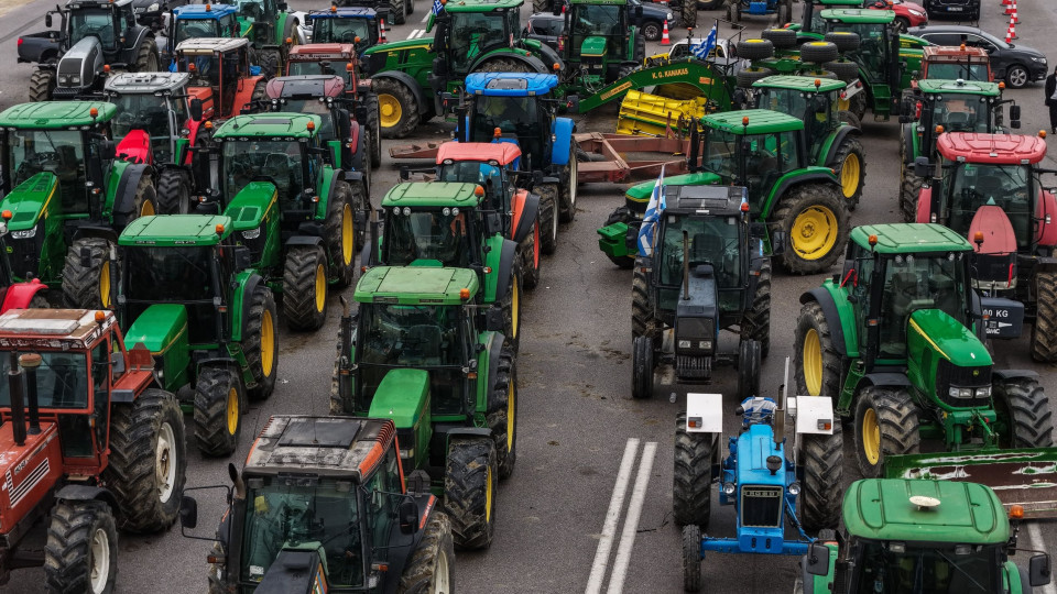 Παρέμβαση Αρείου Πάγου για τα μπλόκα: Ζητεί συλλήψεις και αυτόφωρο για τους αγρότες
