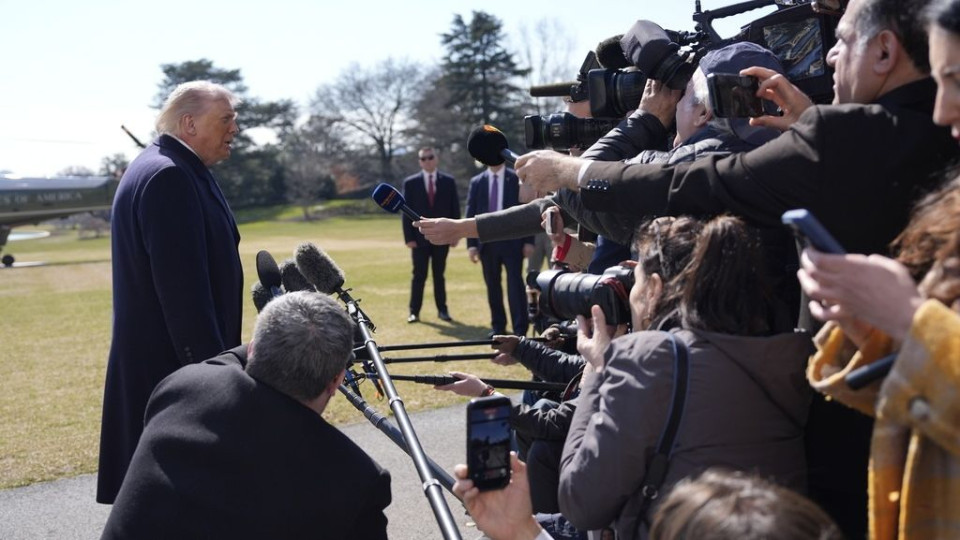 «Παράθυρο» Τραμπ σε επίθεση στο Ιράν: «Δεν θέλω αλλά μερικές φορές πρέπει»