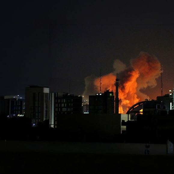 ΠΟΛΕΜΟΣ ΣΤΗ ΜΕΣΗ ΑΝΑΤΟΛΗ