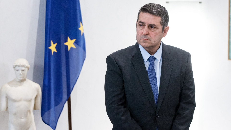 Σε κρίσιμη κατάσταση στη ΜΕΘ με ανεύρυσμα ο Γιώργος Μυλωνάκης - Στον Ευαγγελισμό για ενημέρωση ο Κυριάκος Μητσοτάκης 