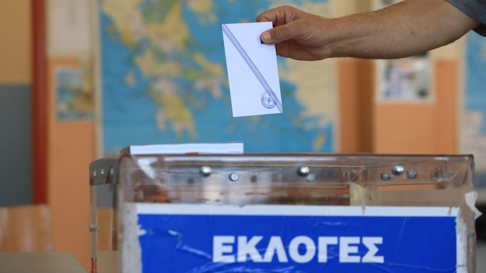 Δημοσκόπηση GPO: Ανεβαίνει στο 30,3% η ΝΔ - Κλείνει την ψαλίδα με την ΕΛΑΣ το ΠΑΣΟΚ