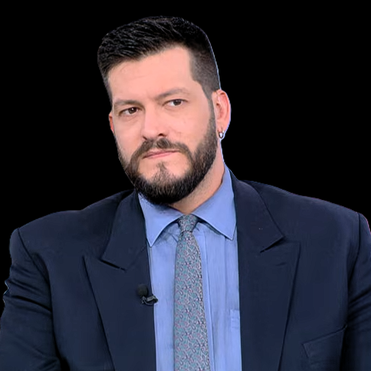 Μάριος Αραβαντινός